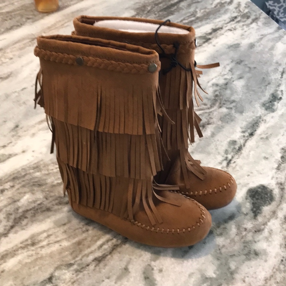 New Girls Fringe  boots
